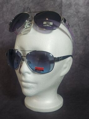 CG Eyewear Silver Aviator Sunglasses Set NWT 2 Pair Purple Tint Lavender Teal